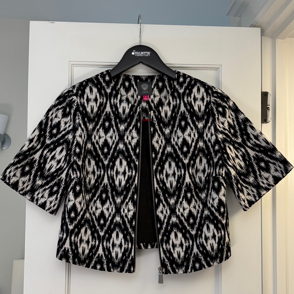 Vince Camuto Monochrome Patterned Jacket